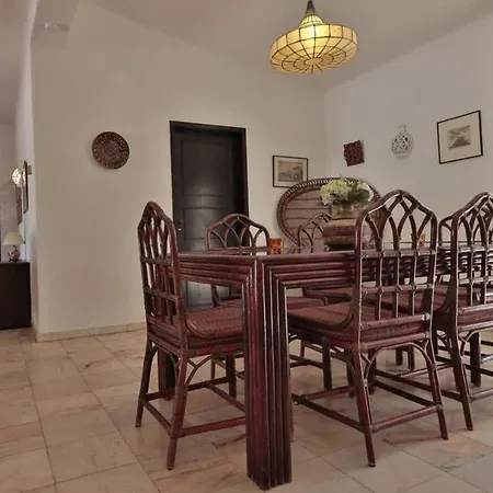 626 3 Bedrooms Private Pool Short Walk To The Praca *