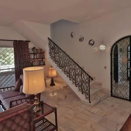 Villa 626 3 Bedrooms Private Pool Short Walk To The Praca