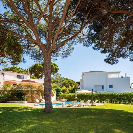 Villa 626 3 Bedrooms Private Pool Short Walk To The Praca *