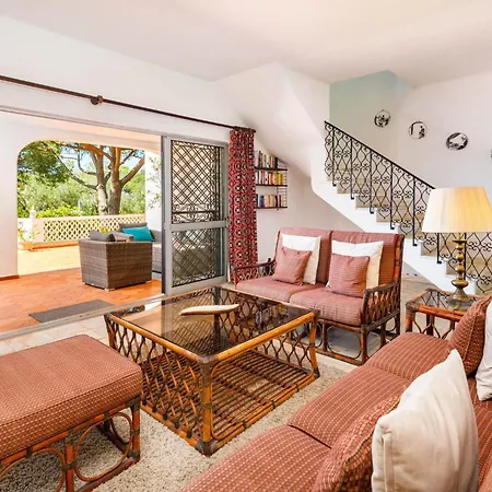 626 3 Bedrooms Private Pool Short Walk To The Praca Vale do Lobo